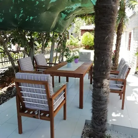 Near - Marica Apartment Rovinj