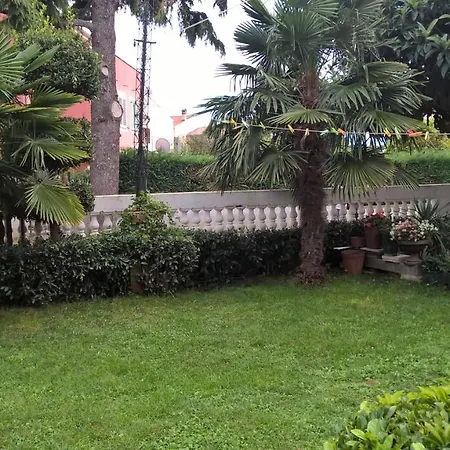 Near - Marica Apartment *